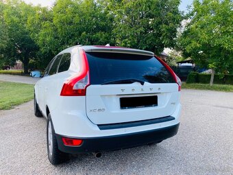 Volvo XC60 2.0D D3 Summum - 4