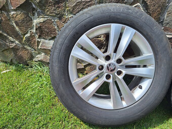 Škoda Kodiaq 215/65r17 - 4