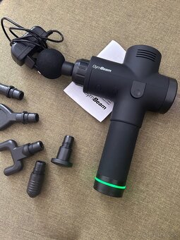 Masážna pištoľ GymBeam - 4