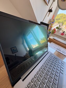Lenovo IdeaPad Pro 5 14AHP9 Arctic Grey celokovový - 4