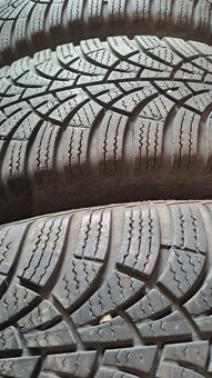 Predám 4ks jazdené zimné 185/60r15-84T Good Year - 4