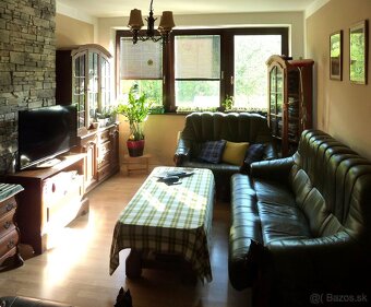 Predaj dvojgeneračný tehlový dom Banská Bystrica, pozemok 77 - 4