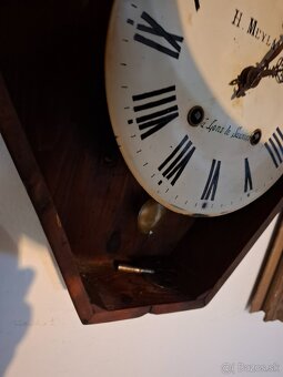 Predám funkčné starožitné nástenné Hodiny H. MEYLAN a Lons l - 4