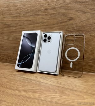 iPhone 16 Pro Max 256GB White Titanium - 4