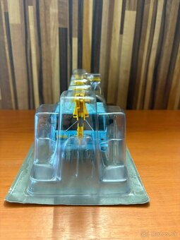 Tatra 813 4x4 AD 125 DeAgostini - 4