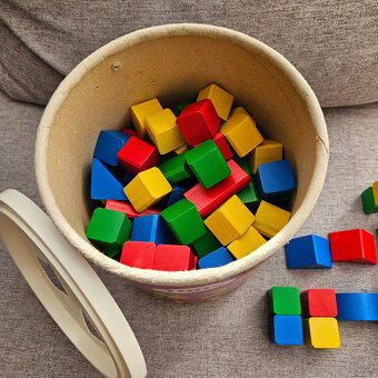 Drevené domino a stavebné kocky - 4