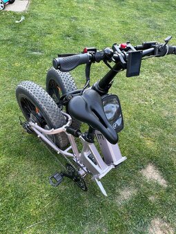 Elektrobicykel MATE - 4