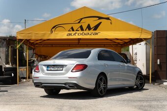 Mercedes-Benz E trieda Sedan 220 d 4MATIC A/T -ODPOČET DPH- - 4