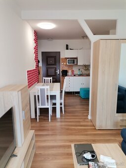 prenájom bytu Bratislava - 4