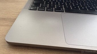 MacBook Pro 13”, M1, 16gb, 256ssd - 4
