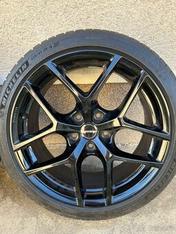 Borbet Y R18, 5x114,3 Michelin Pilot Sport 4 225/40 ZR 18 - 4