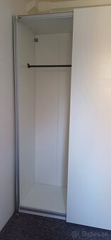 Kvalitná šatníkovä skriňa IKEA vo výbornom stave - 4