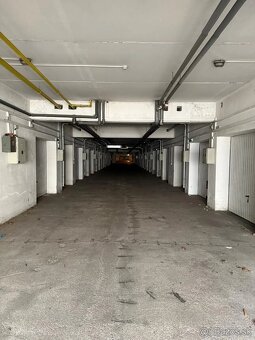 Garáž 18m2 + 9m2 sklad BA Vrakuňa / Podunajské Biskupice - 4