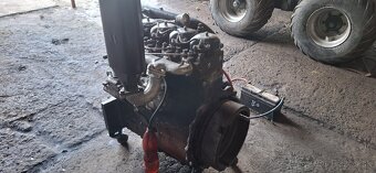 Motor zetor 7201 po G.O - 4