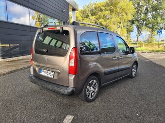 Peugeot partner 1.6 80kw r.v 2011 - 4
