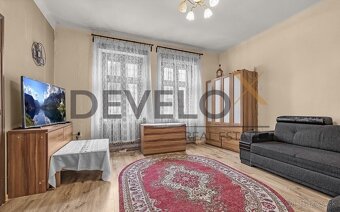Pozemok s rodinným domom v centre Rusoviec - 4