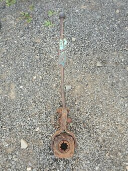 Páka uzávierky Zetor super 50 - 4