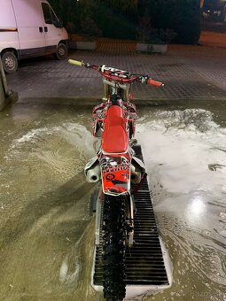Honda CRF 450R 2016 - 4