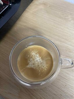 Predám kávovar sage bes875bks - 4