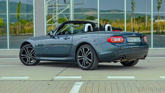 Mazda MX-5 2.0i Roadster Recaro manuál - 4