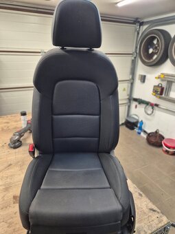 Predám sedačky sedadla audi q5 - 4
