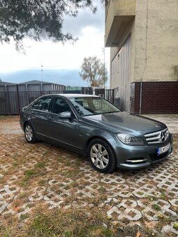 Mercedes-Benz W204 Facelift Avantgarde - 4