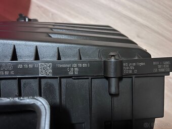 Škoda Octavia 3 filter box - 4