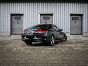 Mercedes C300 D 2019 - 4