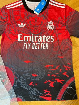 Real Madrid - 4