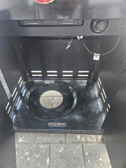 Plynový gril Char Broil grill - 4