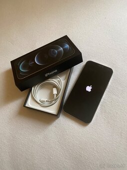 iPhone 12 Pro Silver - 4