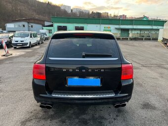 Porsche Cayenne S - 4
