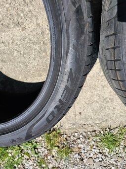 275/40 R20 - 4