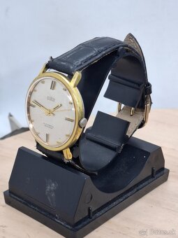 Predám funkčné náramkové hodinky TOURIST Automatic (Doxa) Sw - 4