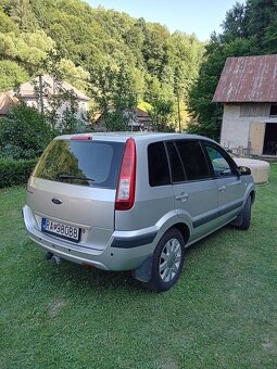 Ford Fusion 1.4 - 4