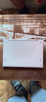 Samsung Galaxy Book Go LTE - 4