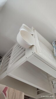Prebaľovací pult + podložka+ nádobky na prebaľovacie potreby - 4