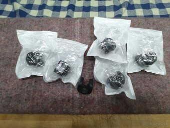 Držiak externého prisvitu na Hikmicro Habrok 4K prisvit - 4