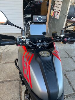 QJ Motor SRT600SX - 4