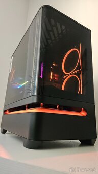 5800X/32GB RAM/6800XT 16GB/1TB M.2 - 4