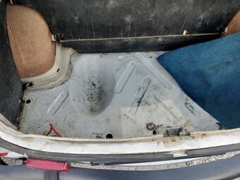 Predám Trabant 601 Combi - 4