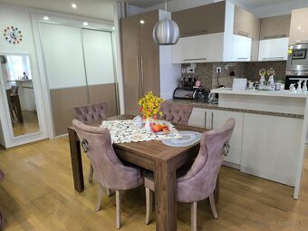 Krásny 3 izbový byt na PREDAJ - KOMÁRNO - 4