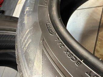 35. Pneumatiky zimne 4ks 205/60R16 Laufenn - 4
