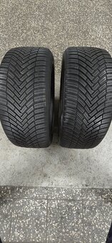 2ks 245/45 R18 - 4