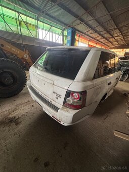 Land Rover Range Rover Sport 3.0 TDV6 - 4