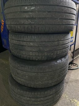 Pirelli 255/45r20 - 4