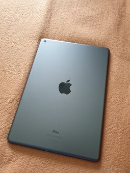 Apple Ipad 8. Gen 32GB šedý - 4