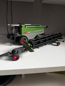 Siku model 1:32 - 4
