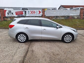 Kia Cee´d SW 1.6 GDI LX/Silver - 4