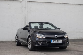 VOLKSWAGEN EOS 2.0 TDI DSG 103kW 62 000 km - 4